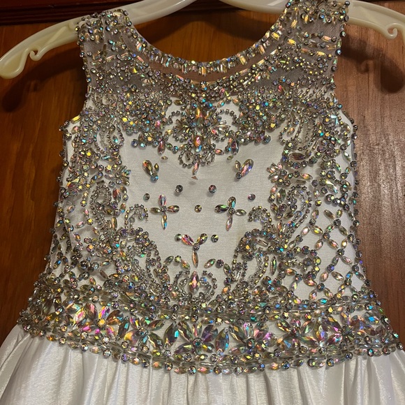Little Rosie, girls dress size 6, white, rhinestones,sparkle,EUC - Picture 3 of 6